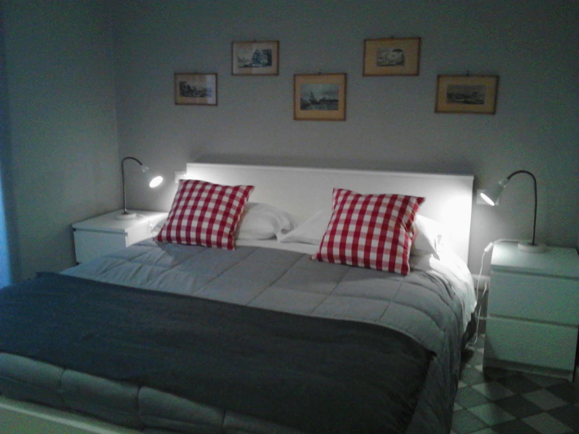 Bed and Breakfast Le Stanze Di Pietro Rom Exterior foto