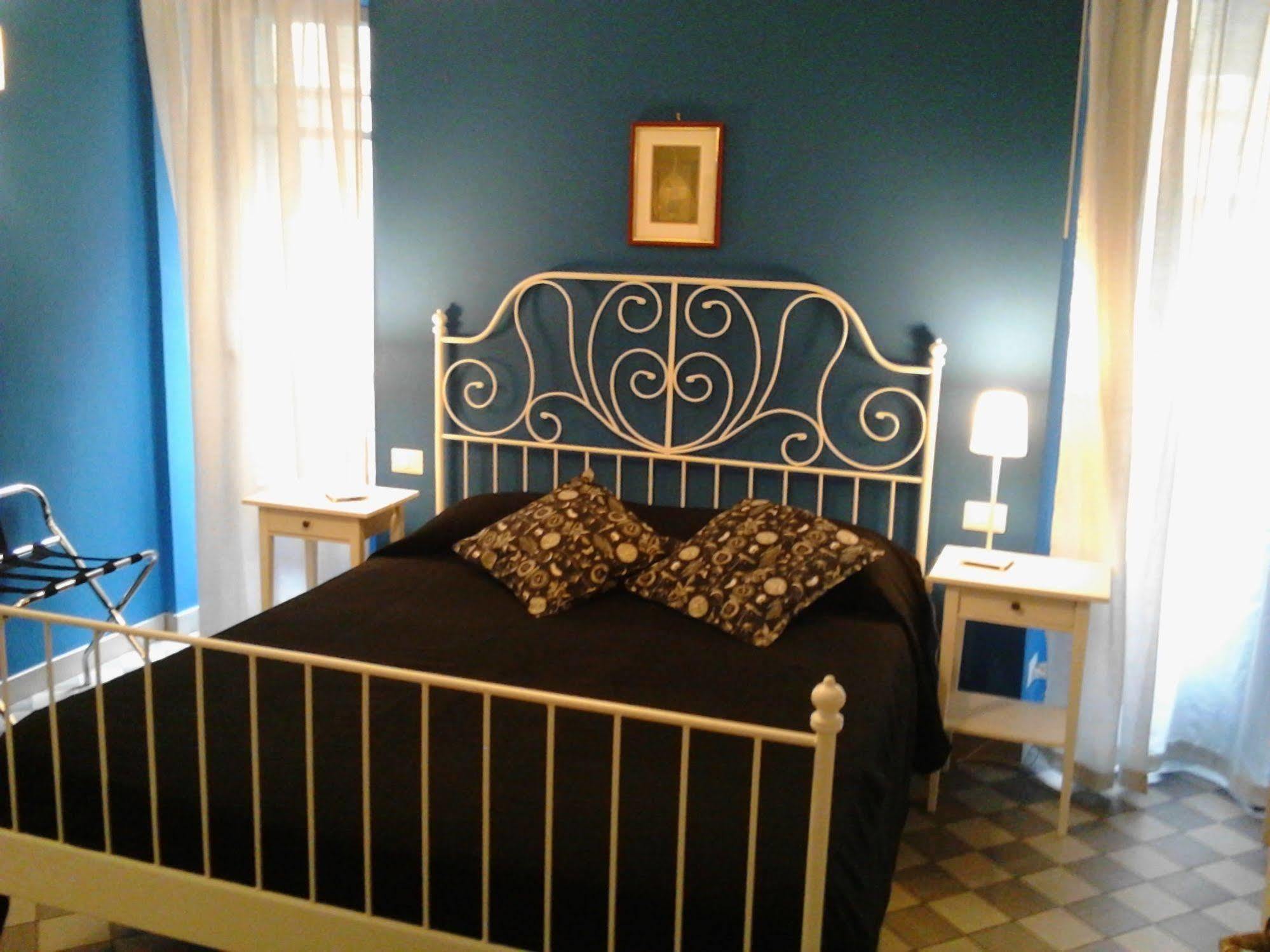 Bed and Breakfast Le Stanze Di Pietro Rom Exterior foto